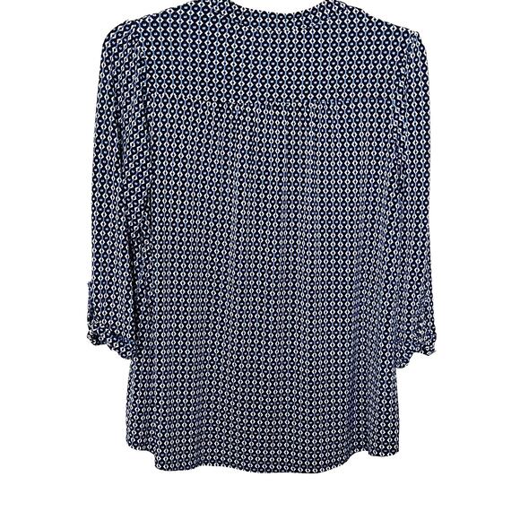 EST. 1962 3/4 ROLL TAB SLEEVE V-NECK BLOUSE, WOMEN-1X-BRIGHT & NAVY BLUE & WHITE - Picture 4 of 11